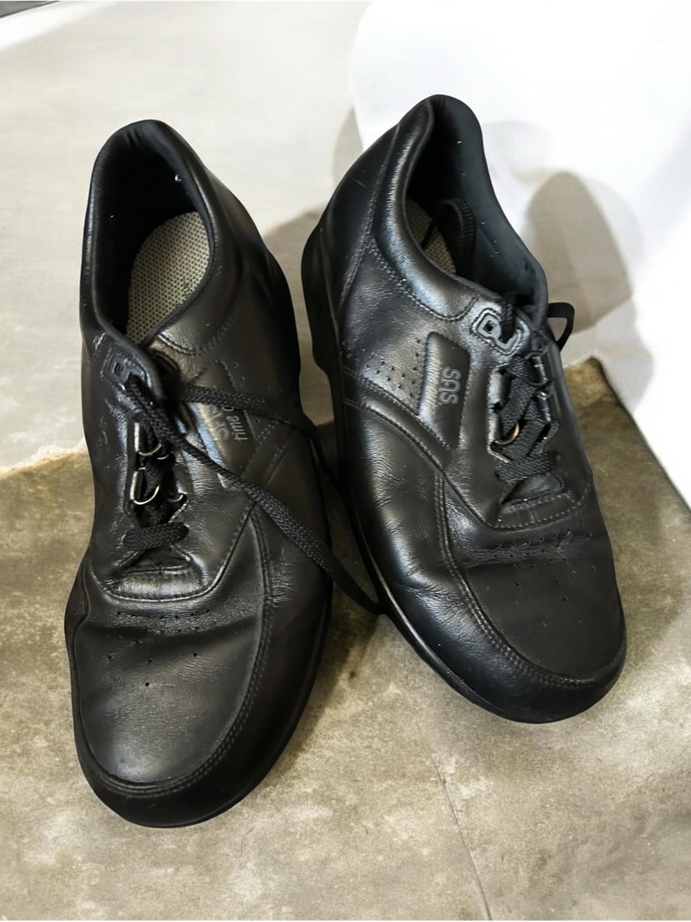SAS Men’s Black Leather Lace-Up Sneakers